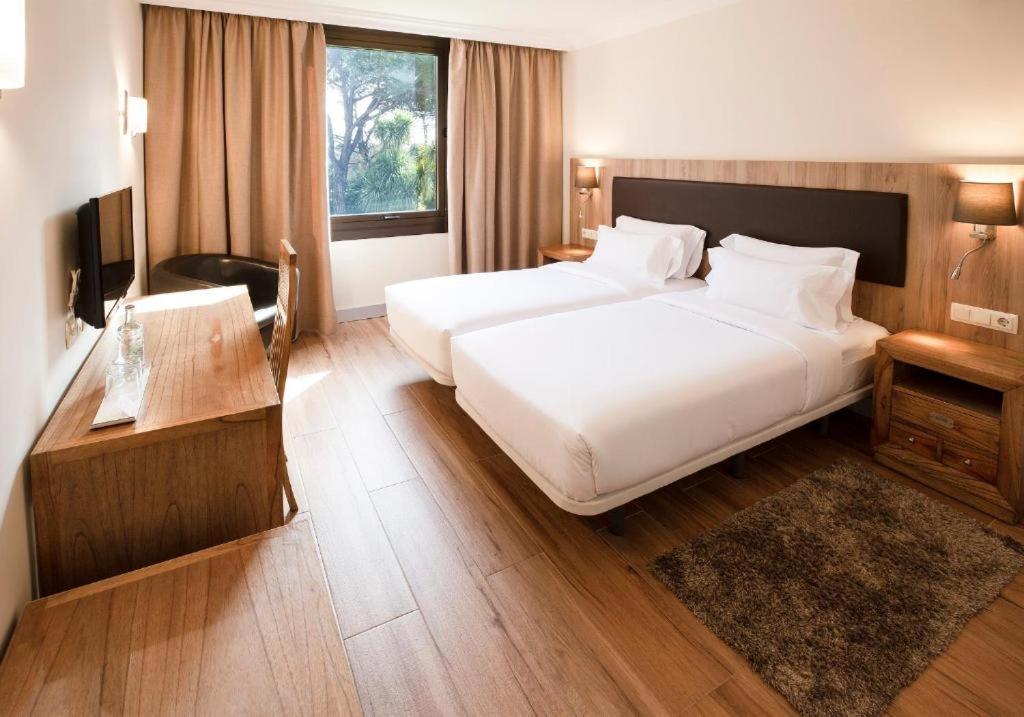 Eden Park By Brava 4* Riudellots de la Selva