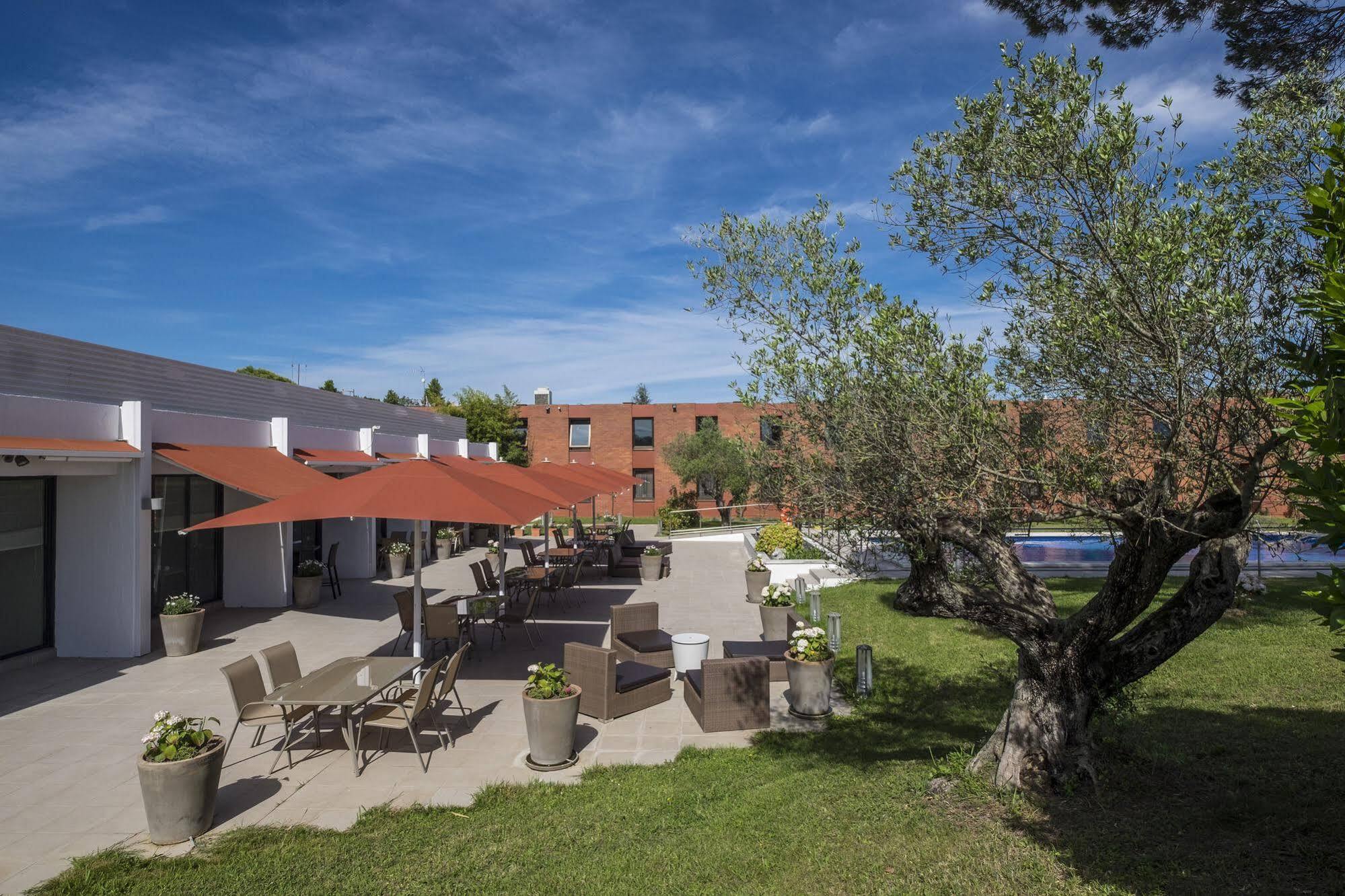 Eden Park By Brava Hotel 4*