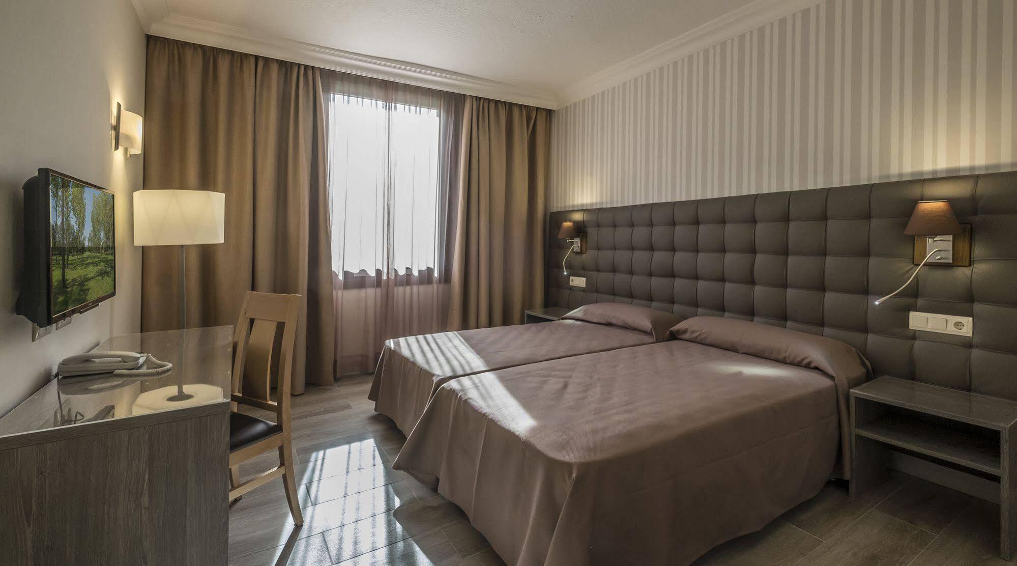 Eden Park By Brava 4* Riudellots de la Selva